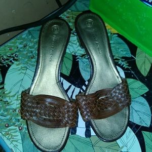 Etienne Aigner heels